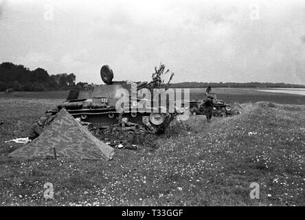 Einmarsch und Besetzung Frankreich durch die Wehrmacht / invasione e occupazione della Francia da parte della Wehrmacht / invasione occupazione et de la France par la Wehrmacht - Wehrmacht Heer Panzerkampfwagen Beutefahrzeug (Tschechoslowakei) 35(t) PzKpfw 35 (t) Foto Stock