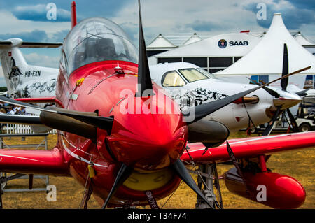 Un Pilatus PC-21 in mostra statica al salone Farnborough Air Show 2018 Foto Stock