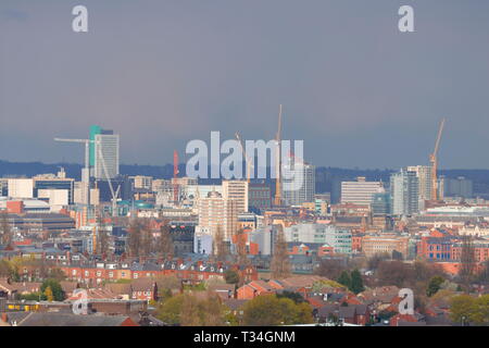 Skyline di Leeds City nel 2019 Foto Stock