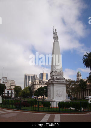 Piramide de Mayo, Plaza de Mayo, Buenos Aires, Argentina Foto Stock