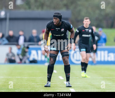 Londra, Regno Unito. 06 apr, 2019. Maro Itojo dei Saraceni guardato su durante la Premiership Gallagher match tra Saraceni e Newcastle Falcons a Allianz Park sabato, 06 aprile 2019. Londra Inghilterra. (Solo uso editoriale, è richiesta una licenza per uso commerciale. Nessun uso in scommesse, giochi o un singolo giocatore/club/league pubblicazioni.) Credito: Taka G Wu/Alamy Live News Foto Stock