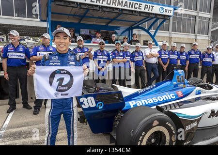 Birmingham, Alabama, Stati Uniti d'America. 6 apr, 2019. TAKUMA SATO (30) del Giappone si aggiudica la pole per la Honda Indy Grand Prix of Alabama al Barber Motorsports Park di Birmingham, Alabama. Credito: ZUMA Press, Inc./Alamy Live News Foto Stock