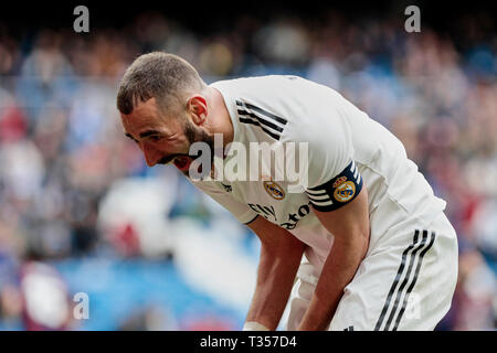 Madrid, Spagna. 06 apr, 2019. Del Real Madrid Karim Benzema durante La Liga match tra il Real Madrid e SD Eibar a Stadio Santiago Bernabeu di Madrid in Spagna. Punteggio finale: Real Madrid 2 - SD Eibar 1. Credito: SOPA Immagini limitata/Alamy Live News Foto Stock