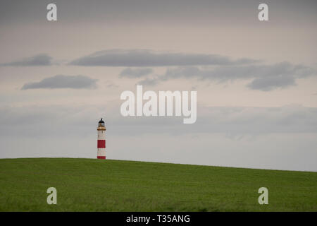 Tarbat Ness Lighthouse vicino a Portmahomack, Scozia. Foto Stock