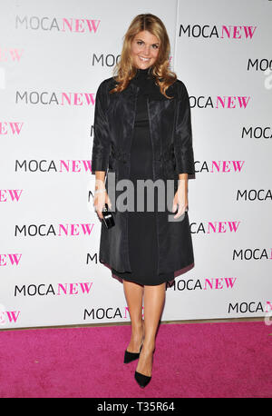 Lori Loughlin - MOCA trentesimo Ann. Gala al MOCA Grand Avenue a Los Angeles.LoughlinLori 74 Red Carpet Event, verticale, STATI UNITI D'AMERICA, industria cinematografica, celebrità, fotografia, Bestof, arte cultura e intrattenimento, Topix celebrità moda / Verticale, meglio di, evento nella vita di Hollywood - California, moquette rossa e dietro le quinte, USA, industria cinematografica, celebrità, movie celebrità, personaggi televisivi, musica celebrità, fotografia, Bestof, arte cultura e intrattenimento, Topix, verticale, una persona, dall'anno , 2009, inchiesta tsuni@Gamma-USA.com moda - a piena lunghezza Foto Stock