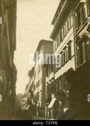 Vista su Via della Croce, Roma, Italia 1910s Foto Stock