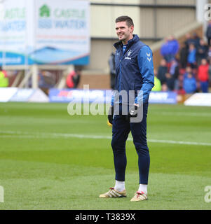 Fir Park, Motherwell, Regno Unito. 7 apr, 2019. Ladbrokes Premiership, Motherwell contro Rangers; Kyle Lafferty dei Rangers è tutto sorrisi prima della partita solo uso editoriale, è richiesta una licenza per uso commerciale. Nessun uso in scommesse, giochi o un singolo giocatore/club/league pubblicazione. Credit:Azione Plus sport/Alamy Live News Foto Stock