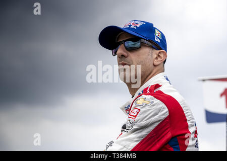 Birmingham, Alabama, Stati Uniti d'America. 6 apr, 2019. TONY KANAAN (14) del Brasile prepara per qualificarsi per la Honda Indy Grand Prix of Alabama al Barber Motorsports Park di Birmingham, Alabama. (Credito Immagine: © Walter G Arce Sr Asp Inc/ASP) Foto Stock