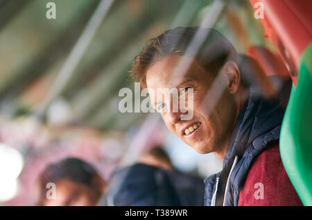 Augsburg, Germania. 07 apr, 2019. Julian NAGELSMANN, Chef-Trainer TSG Hoffenheim, half-size, ritratto, FC AUGSBURG - TSG 1899 HOFFENHEIM - DFL REGOLAMENTI VIETANO QUALSIASI USO DI FOTOGRAFIE come sequenze di immagini e/o quasi-VIDEO - 1.della Lega calcio tedesca, Augsburg, Aprile 7, 2019 stagione 2018/2019, giornata 28, Bavaria, 1.Bundesliga Credito: Peter Schatz/Alamy Live News Foto Stock