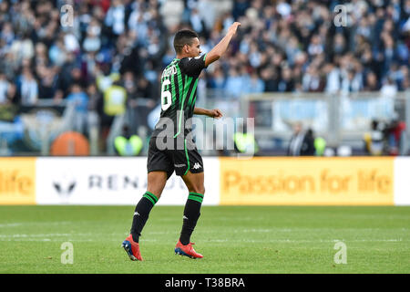 Roma, Italia. 07 apr, 2019. RogŽrio di Sassuolo festeggia il primo scoring goalduring Serie A nella partita tra Lazio e Sassuolo presso lo Stadio Olimpico di Roma il 7 aprile 2019. Foto di Giuseppe mafia. Credit: UK Sports Pics Ltd/Alamy Live News Foto Stock