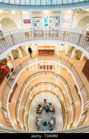 Helsinki, Finlandia. Interno della Biblioteca nazionale della Finlandia. Foto Stock