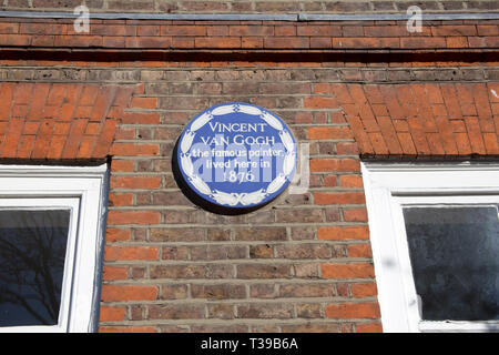 Targa blu segna la casa a Isleworth dove il pittore Vincent Van Gogh, vissuto nel 1876, Isleworth London REGNO UNITO Foto Stock