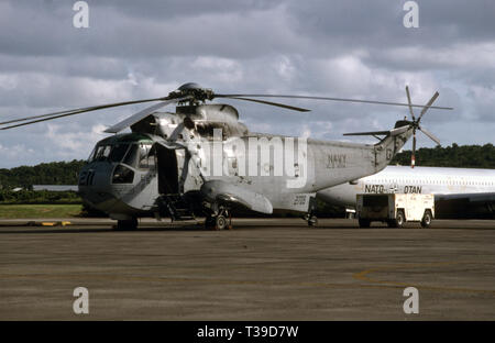 US NAVY / Marina degli Stati Uniti Sikorsky UH-3H re del mare Foto Stock