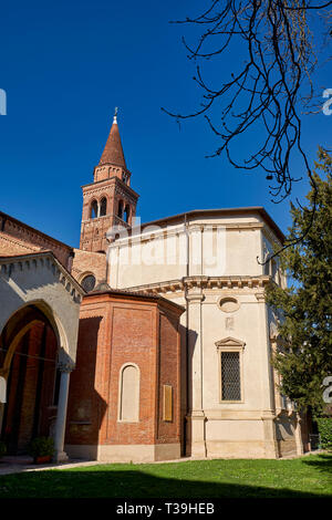 Vicenza, Veneto, Italia. Santa Corona è di stile gotico, la Chiesa Cattolica Romana si trova a Vicenza, regione Veneto, Italia. La chiesa contiene la Val Foto Stock