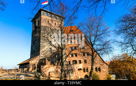 I punti di riferimento della Baviera - Norimberga centro storico, vista con il suo castello Kaiserburg Foto Stock