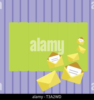 Chiuso e aprire le buste con lettera nascosto nella parte superiore della Color Design di cancelleria concetto aziendale vuoto consente di copiare il testo per il banner Web della materia promozionale Illustrazione Vettoriale