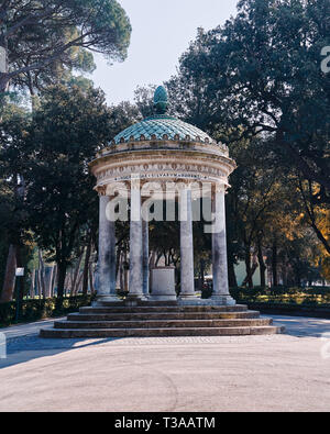 Roma, Villa Borghese, il Tempio di Diana Foto Stock