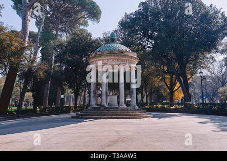 Roma, Villa Borghese, il Tempio di Diana Foto Stock