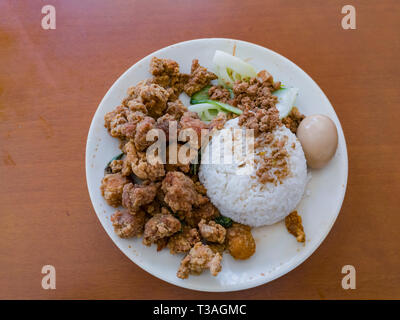 Delizioso stile taiwanese brasati di carne di maiale e riso pollo popcorn Foto Stock