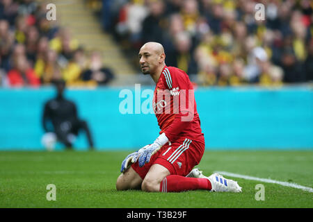 Londra, Regno Unito. 07 apr, 2019. Watford portiere Heurelho Gomes in azione.La Emirates FA Cup, semi-finale corrispondono, Watford v Wolverhampton Wanderers allo Stadio di Wembley a Londra domenica 7 aprile 2019. Questa immagine può essere utilizzata solo per scopi editoriali. Solo uso editoriale, è richiesta una licenza per uso commerciale. Nessun uso in scommesse, giochi o un singolo giocatore/club/league pubblicazioni . pic da Andrew Orchard/Andrew Orchard fotografia sportiva/Alamy Live news Credito: Andrew Orchard fotografia sportiva/Alamy Live News Foto Stock