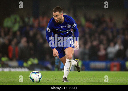 Londra, Regno Unito. 08 apr, 2019. Pericolo di Eden di Chelsea in azione. Premier League, Chelsea V West Ham United a Stamford Bridge di Londra lunedì 8 aprile 2019. Questa immagine può essere utilizzata solo per scopi editoriali. Solo uso editoriale, è richiesta una licenza per uso commerciale. Nessun uso in scommesse, giochi o un singolo giocatore/club/league pubblicazioni. pic da Steffan Bowen/ Credito: Andrew Orchard fotografia sportiva/Alamy Live News Foto Stock