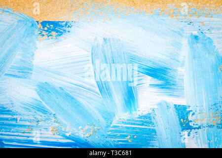 Blu e bianco di arte astratta dipinto su un cartoncino marrone. Creative astratto dipinto a mano sullo sfondo. Dynamic pennellate. Foto Stock