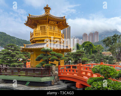 Il padiglione di assoluta perfezione nel Giardino Nan Lian, parte di Chi Lin monastero complesso, Diamond Hill, Kowloon, Hong Kong, Cina Foto Stock