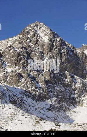 Monti Tatra, picco di Lomnicky (2634 metri), la Slovacchia. Il Magas Tátra, Lomnici csúcs, Szlovákia. Foto Stock