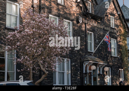 WINDERMERE, Regno Unito - 25 MARZO 2019: la Old England Hotel and Spa anteriore - Windermere Foto Stock