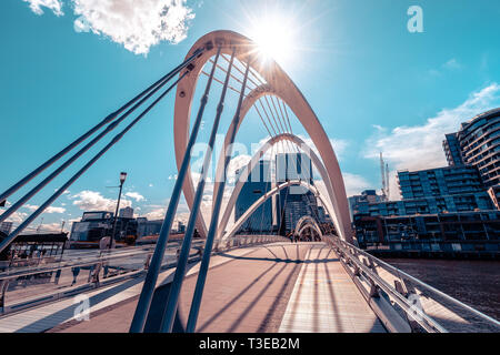 Melbourne, Australia - Ponte di marittimi a Docklands precinct Foto Stock