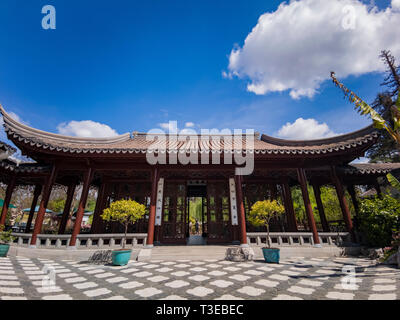 Los Angeles, APR 5: Il bellissimo giardino cinese della Biblioteca di Huntington il Apr 5, 2019 a Los Angeles in California Foto Stock