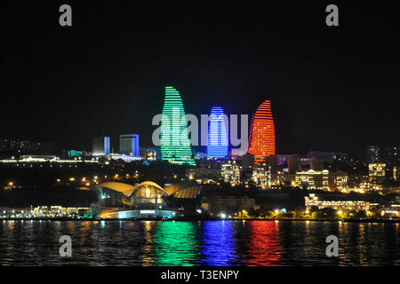 Azerbaigian, Baku, torri a fiamma Foto Stock