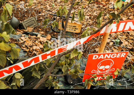 Lo sminamento dimostrativi, Handicap International anti-mine terrestri giorno, Lione, Francia Foto Stock