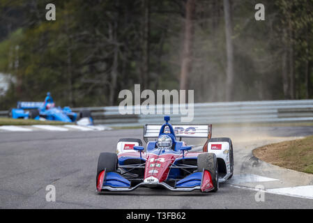 Birmingham, Alabama, Stati Uniti d'America. 7 apr, 2019. TONY KANAAN (14) del Brasile passa attraverso le spire durante la pratica per la Honda Indy Grand Prix of Alabama al Barber Motorsports Park di Birmingham, Alabama. (Credito Immagine: © Walter G Arce Sr Asp Inc/ASP) Foto Stock