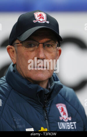 Bolton, Regno Unito. 09Apr, 2019. Tony Pulis il Middlesbrough manager durante il cielo di scommessa match del campionato tra Bolton Wanderers e Middlesbrough presso l Università di Bolton Stadium Credito: MI News & Sport /Alamy Live News Foto Stock