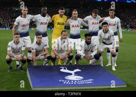 Londra, Regno Unito. 09Apr, 2019. Tottenham Hotspur squadra scatta durante la UEFA Championship League trimestre - finale tra Tottenham Hotspur e il Manchester City a Tottenham Hotspur Stadium, London, Regno Unito su 09 Apr 2019 Credit: Azione Foto Sport/Alamy Live News Foto Stock