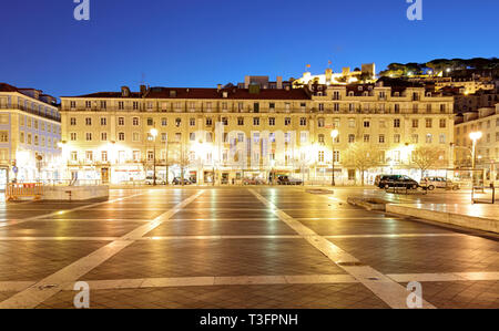 Lisbona, Portogallo - 19 febbraio 2017: La Praça da Figueira (inglese: Piazza del Fico) è una grande piazza nel centro di Lisbona, in Portogallo Foto Stock