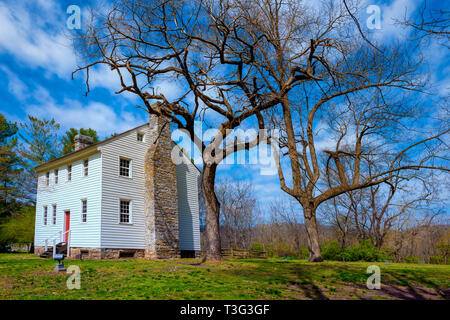 Elizabethton,Tennessee,STATI UNITI D'AMERICA - Aprile 2, 2019: la casa di John Carter eroe della guerra rivoluzionaria americana. Casa costruita tra 1775 e 1780. Foto Stock