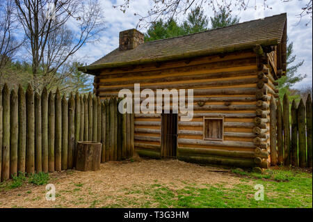 Elizabethton,Tennessee,Stati Uniti d'America - 2 Aprile 2019: Un ricreato storico Fort Watauga in Elizabethton, Tennessee Foto Stock