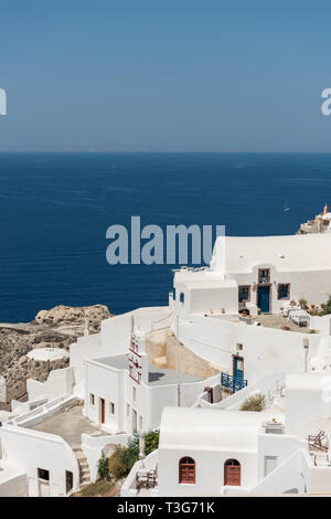 Vista a parti di Oia a Santorini Foto Stock