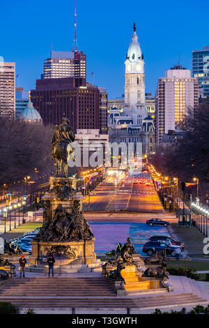 Philladelphia Municipio Torre dell Orologio in Philladelphia, Pennsylvania, USA. Tramonto Foto Stock