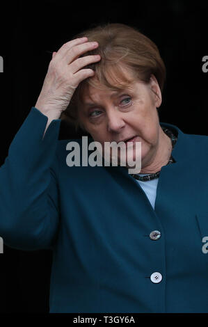 Il cancelliere tedesco Angela Merkel a Farmleigh House a Dublino, precedendo Brexit colloqui con il Taoiseach Leo Varadkar. Foto Stock