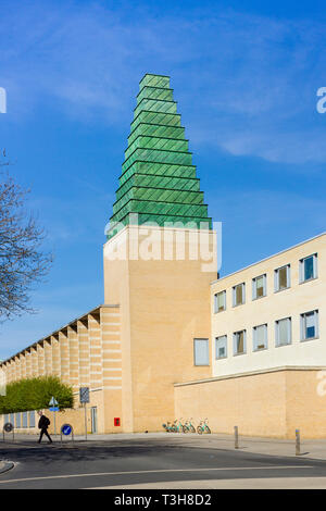 Il rivestiti di rame Ziggurat o torre di Said Business School, Oxford Foto Stock