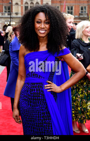 Beverley Knight frequentando il Laurence Olivier Awards, Royal Albert Hall di Londra. Foto Stock