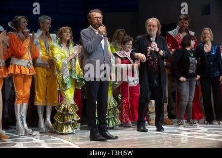 Jeff Moore 07/04/19 Abba's Bjšrn Ulvaeus e Benny Andersson cast originale, raffigurata sul palco della novella Theatre di Londra questa sera per celebrare il ventesimo anniversario del global smash hit musical MAMMA MIA! Foto Stock