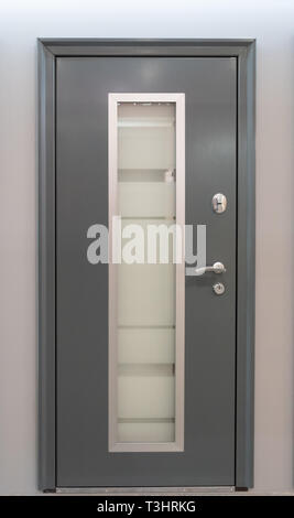 Camera luxury porta in colore grigio con finestra trasparente Foto Stock