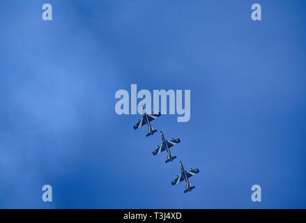 Frecce tricolori a Zadar 4. Aprile 2019. battenti con 30 nodi di vento del sud Foto Stock