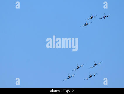 Frecce tricolori a Zadar 4. Aprile 2019. battenti con 30 nodi di vento del sud Foto Stock