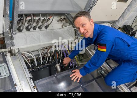 Matthias Maurer, Astronauta, in astronave EAC, centro di formazione per gli astronauti, Colonia, Germania Foto Stock