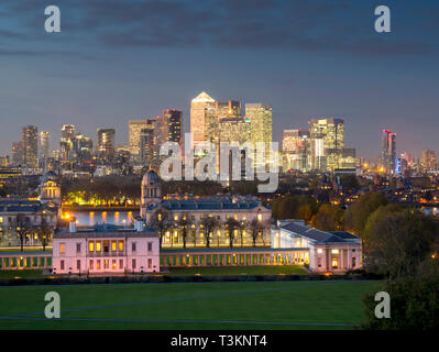 Regno Unito, Inghilterra, Londra, Canary Wharf vista da Greenwich Foto Stock